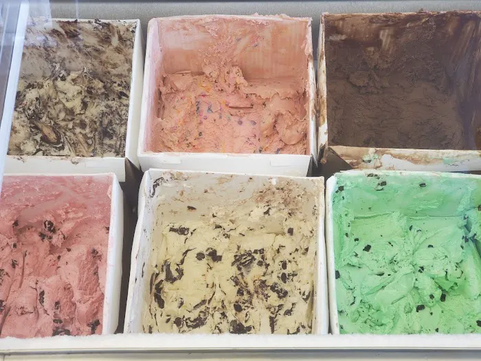 Plainwell Ice Cream Co Picture 7