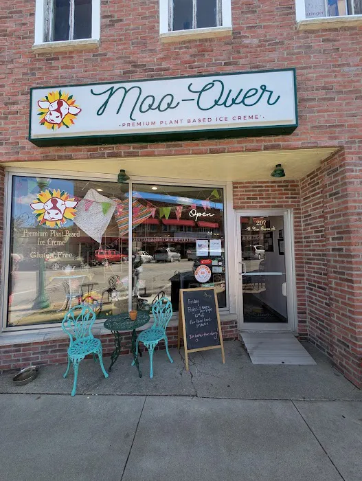 Moo-Over Picture 8