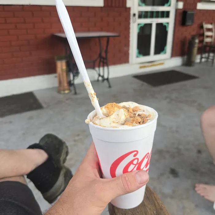 Wally and Olly's Ice Cream Picture 8