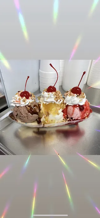 Wally and Olly’s Ice Cream Picture 3