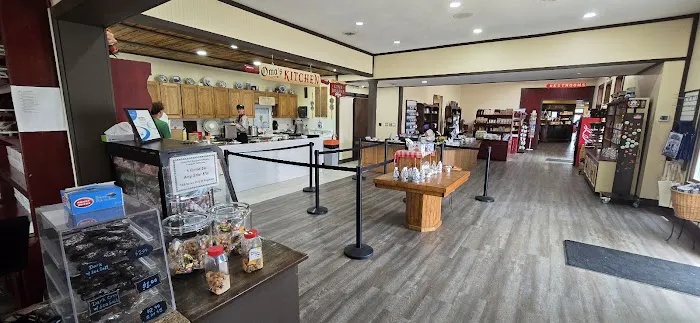 Nelis' Dutch Village Ice Cream Shop Picture 6