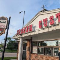Adrian's Frozen Custard ico
