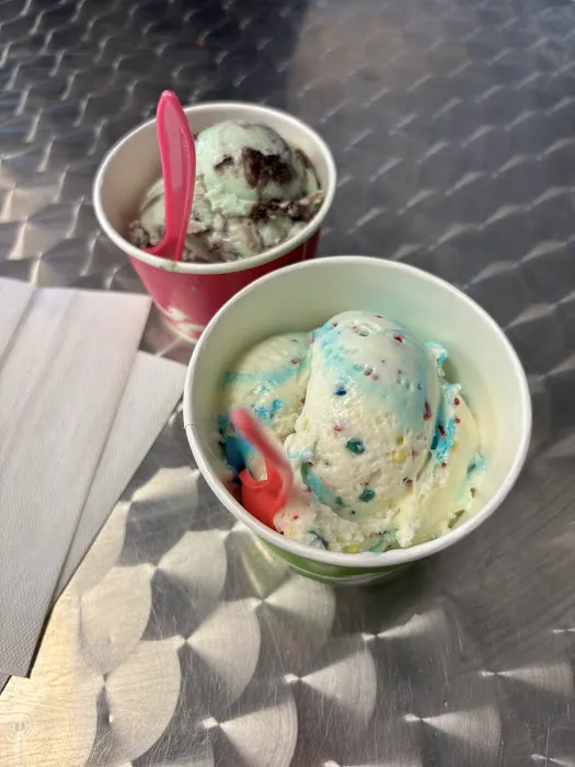 Cherry On top Ice Cream shoppe Picture 8
