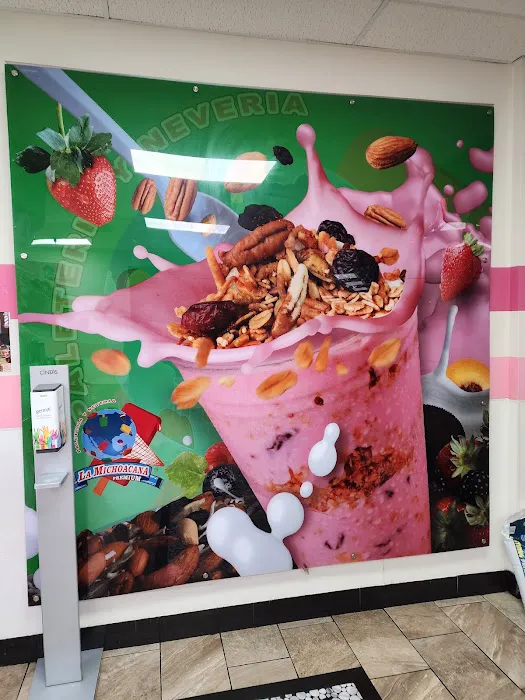La Michoacana Ice Cream Shop Picture 8