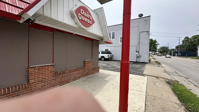 Dairy Queen Store Picture 9
