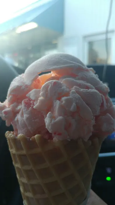 Lickity Split Ice Cream Shop Picture 10