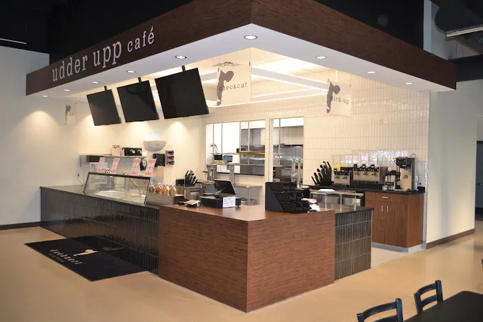 Udder Upp Cafe Picture 3
