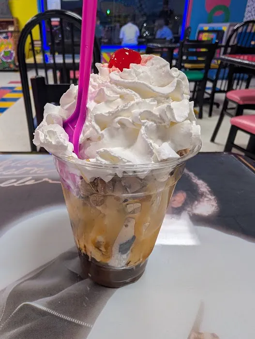 Rusty's Ice Cream Picture 6