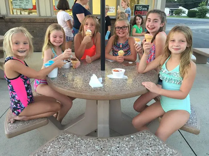 Sophie's Ice Cream Picture 3