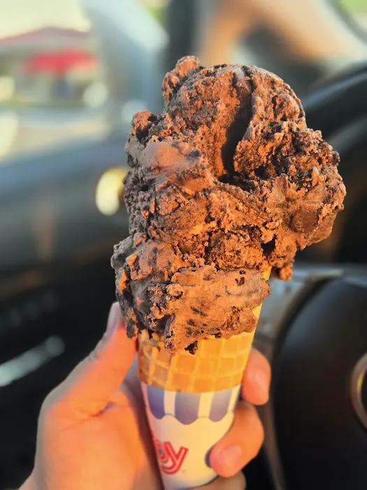 Scoops Ice Cream Picture 1