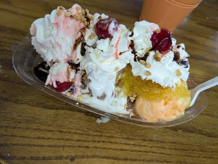 Taylor's Dairy Store Picture 1