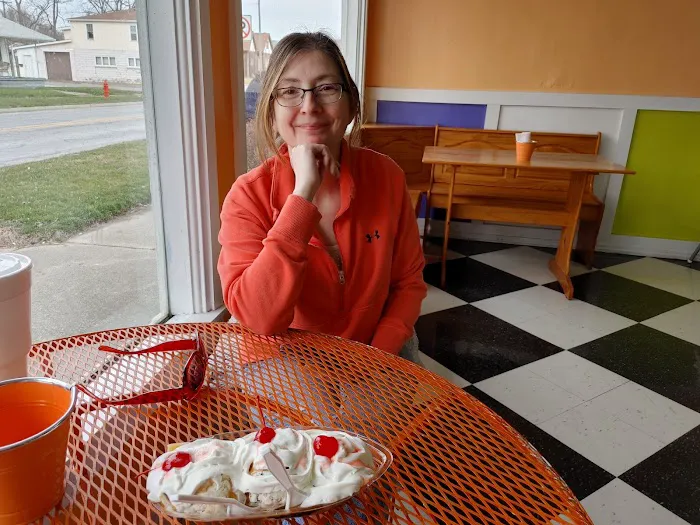 Taylor's Dairy Store Picture 10