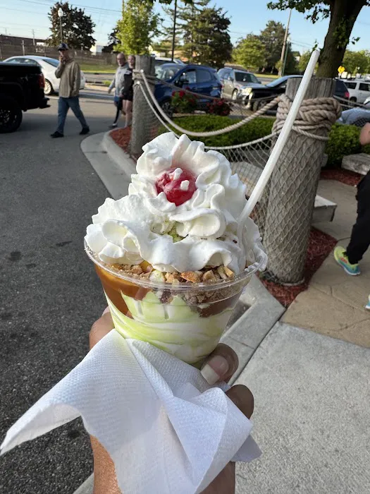 Captain Sundae Picture 6