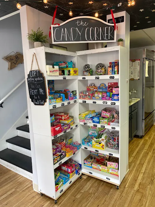 The Little Dipper Cafe & Ice Cream Shoppe Picture 2