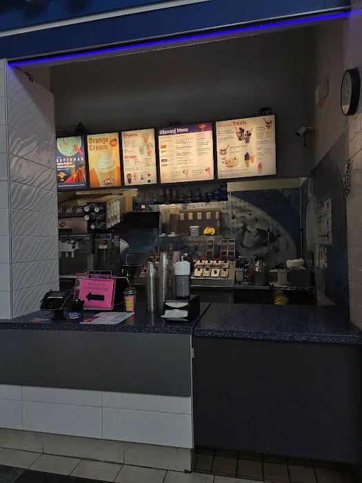 Dairy Queen (Treat) Picture 5