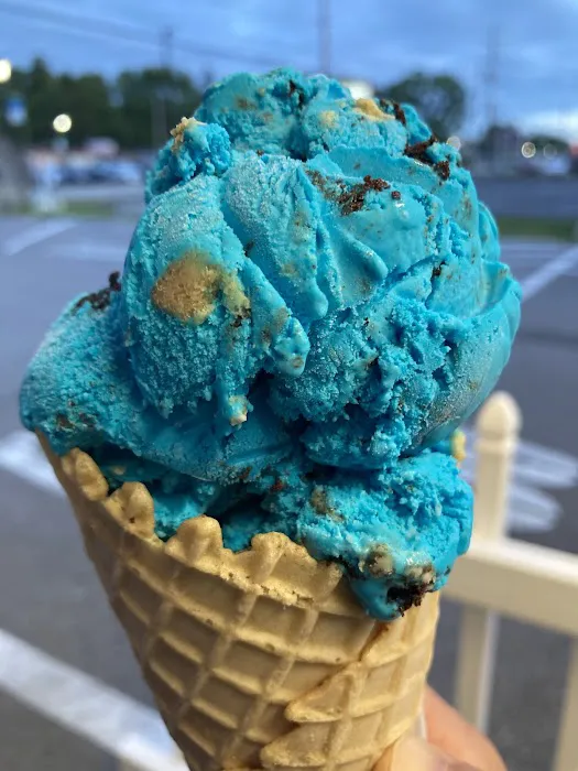 Sweet Rewards Ice Cream Shop Picture 3