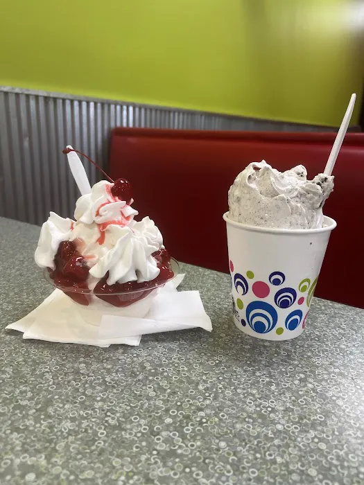 What’s the Scoop Picture 3