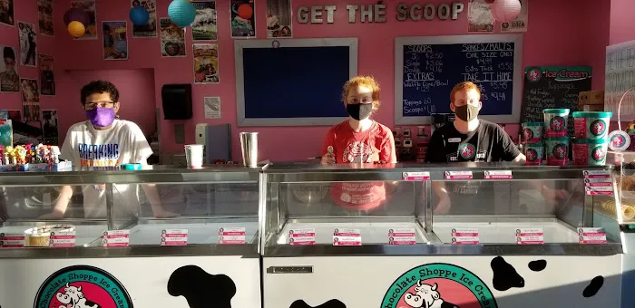 Pete's Castle Marathon & Get The Scoop Ice Cream Shoppe Picture 2