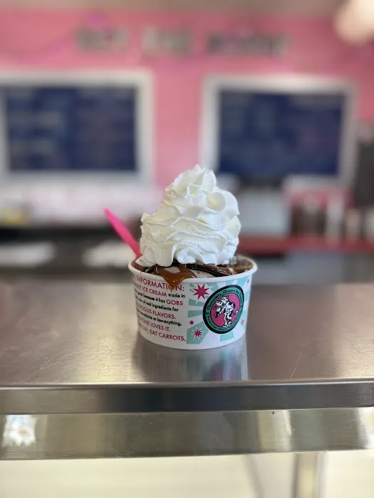 Pete's Castle Marathon & Get The Scoop Ice Cream Shoppe Picture 1