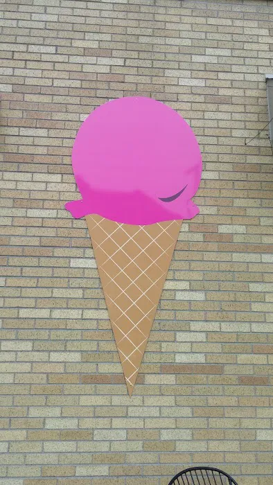 Princess Alex Ice Cream Shop Picture 10