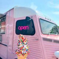Sweet Caroline’s ico