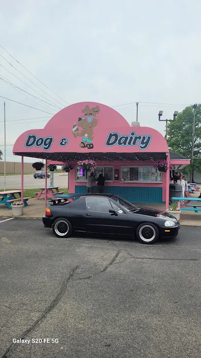 44th Street Dog & Dairy Picture 1