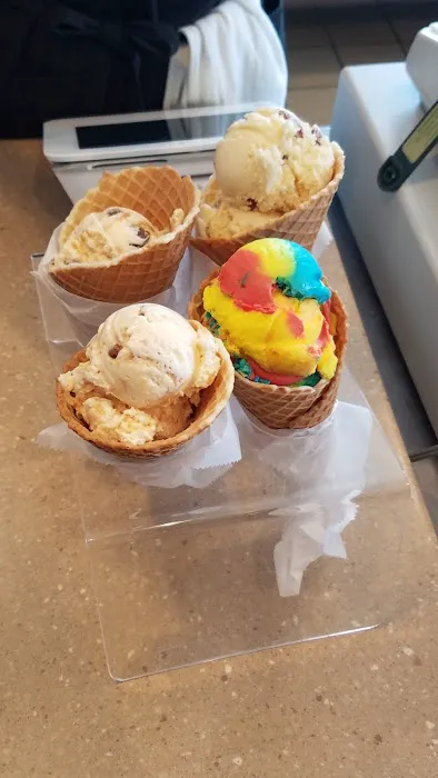 Cool Mama's Ice Cream Picture 1
