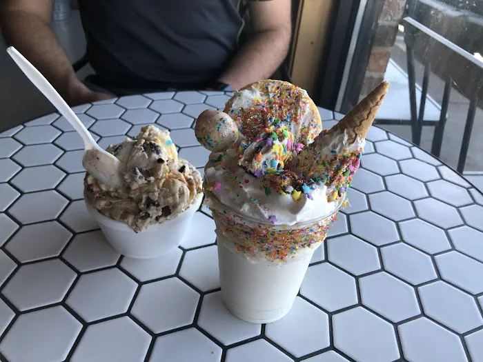 Just Cream Ice Cream Boutique Picture 6