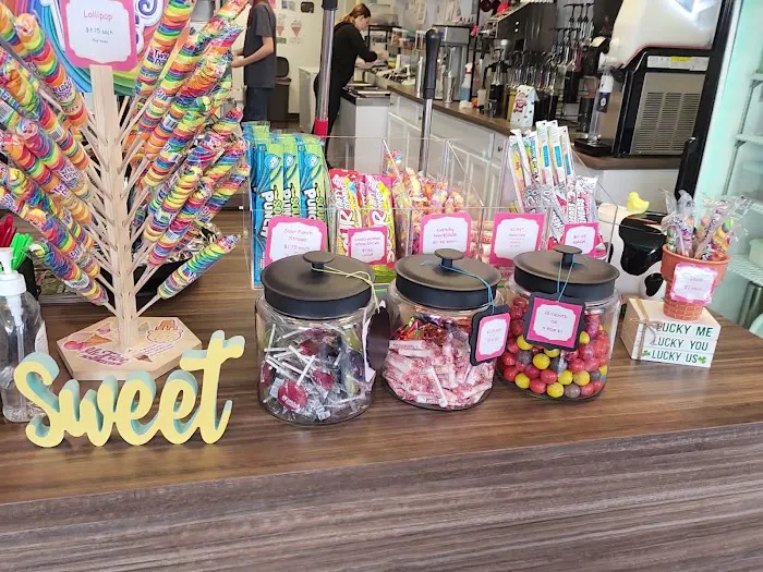 Oh Five Scoop Shop Picture 8