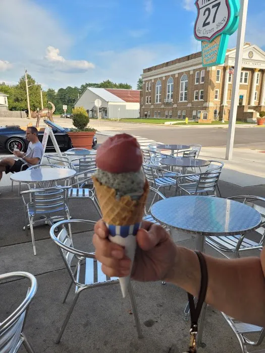 The Old 27 Ice Cream Shop Picture 9
