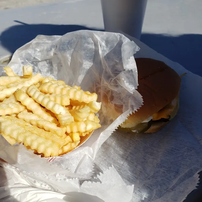 Willshire Drive-In Picture 3