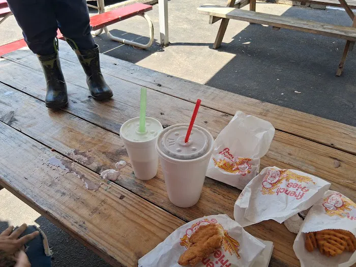 Hunnicutt's Dairy Bar Picture 6