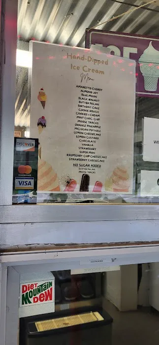 Hunnicutt's Dairy Bar Picture 9