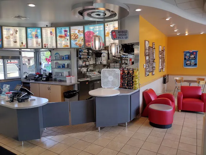 Dairy Queen (Treat) Picture 1