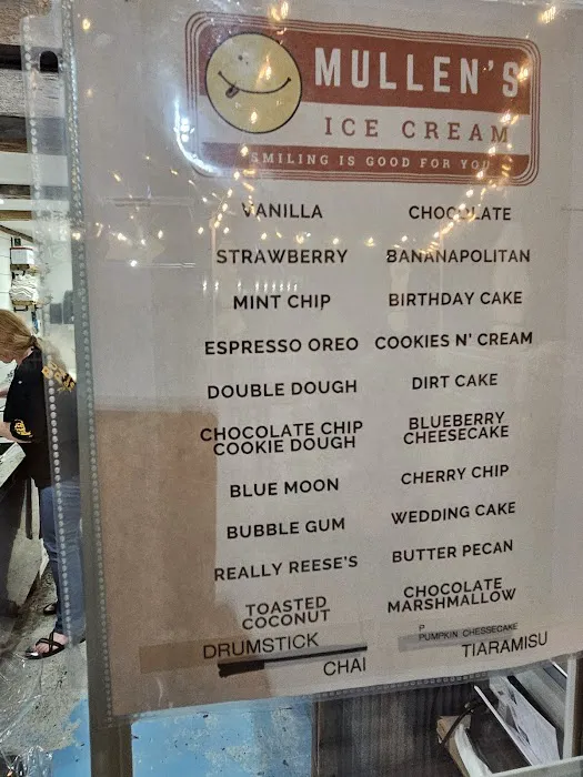 Mullens Dairy Bar - Delafield Picture 1