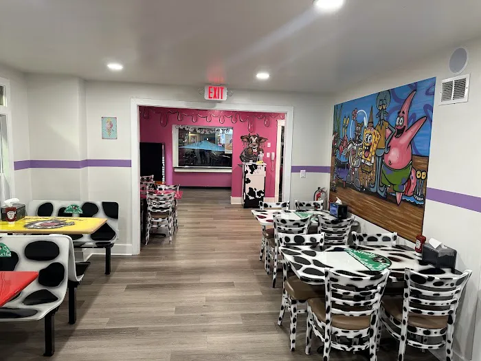 Wholly Cow Frozen Custard Picture 4