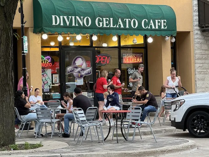 Divino Gelato Cafe Picture 4