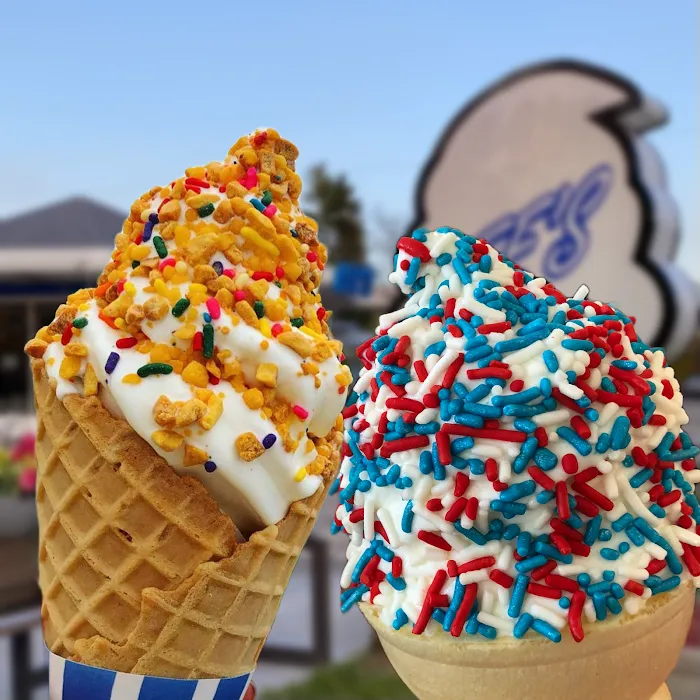 Lee's Dairy Treat Picture 8