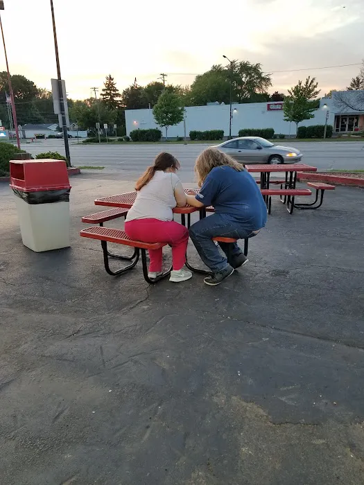 Dairy Queen Store Picture 8