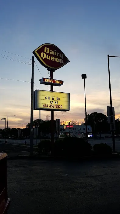 Dairy Queen Store Picture 10