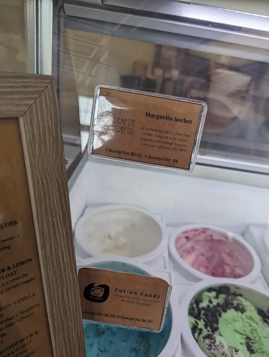 Everyone's Ice Cream Picture 9