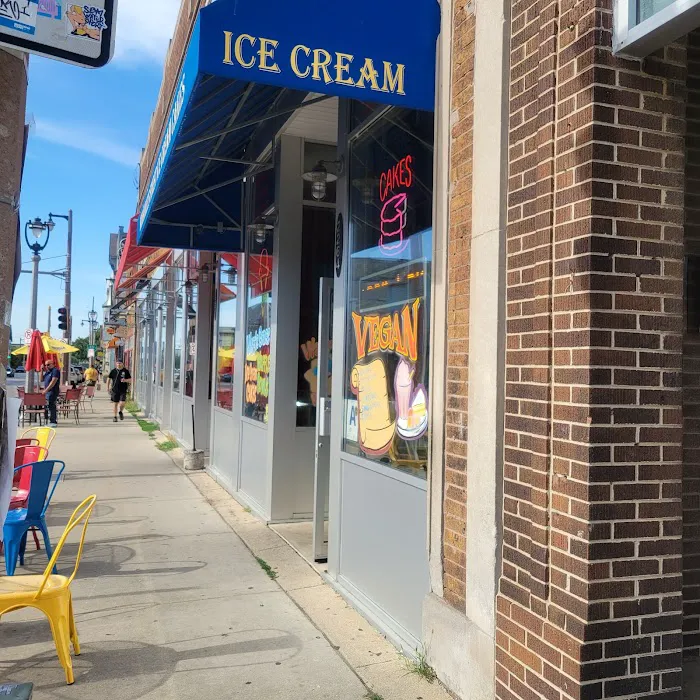 Babes Ice Cream & Dessert Picture 4