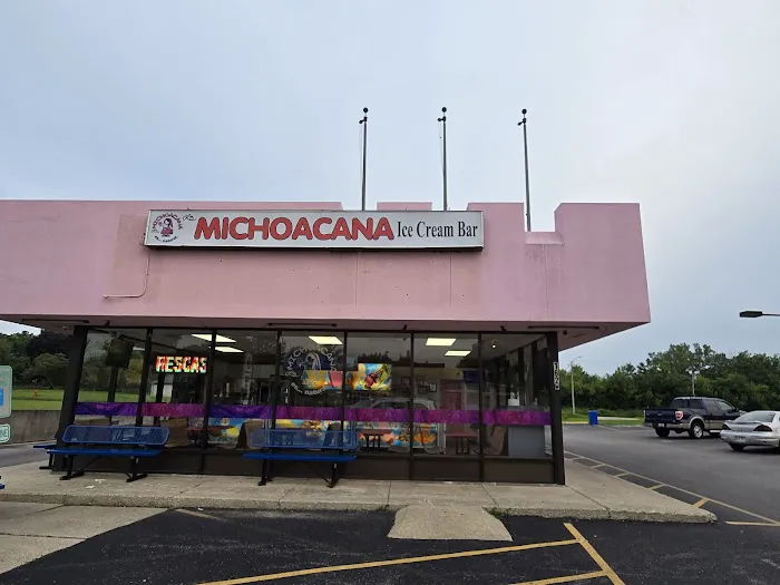 La Michoacana Ice Cream Bar Picture 2