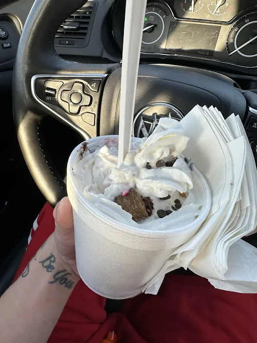 Woody's Cone Stop Picture 6