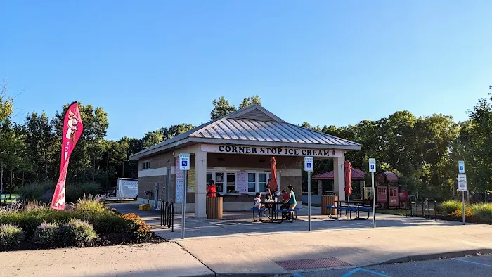 Corner Stop Ice Cream Picture 6