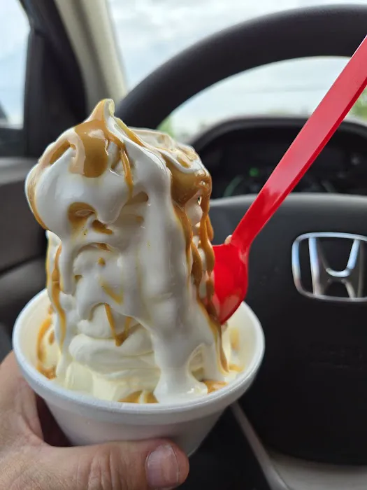 TASTEE TWIRL Picture 1