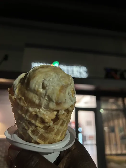 Bruster's Real Ice Cream Picture 10