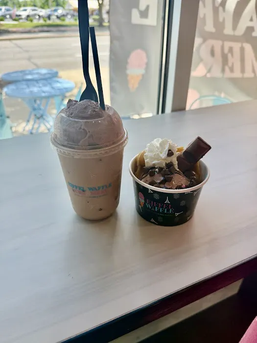 Eiffel Waffle Creamery Picture 2