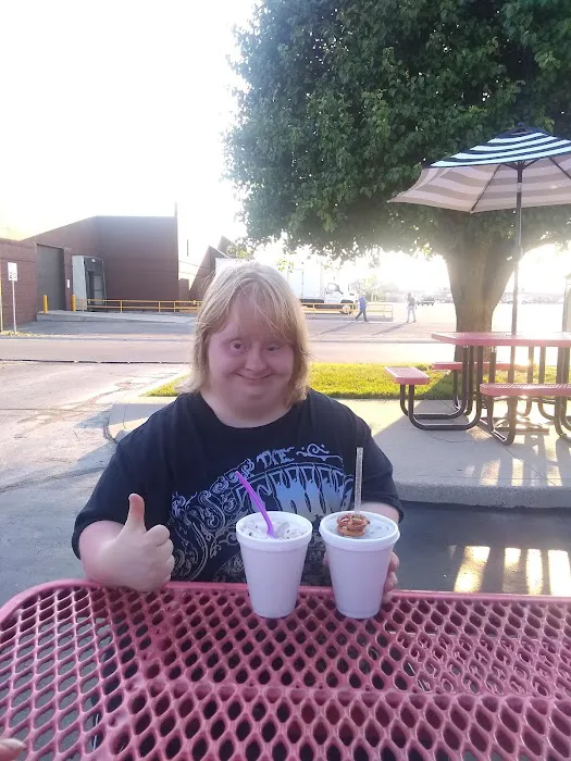 Bogie's Ice Cream Picture 6