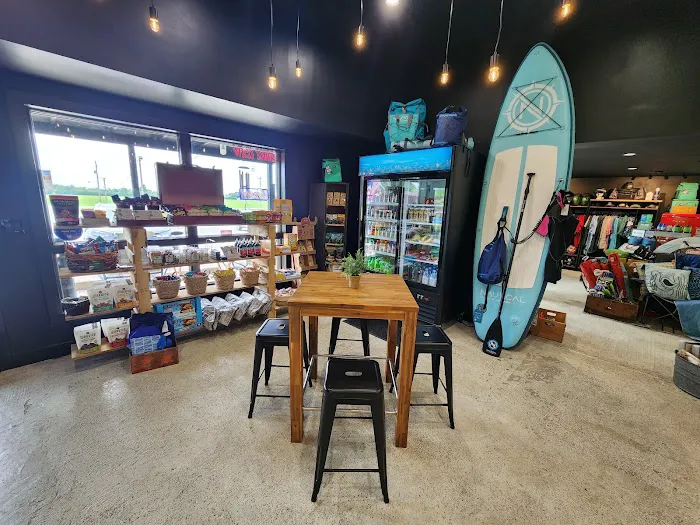 Summit Lake Market Picture 5